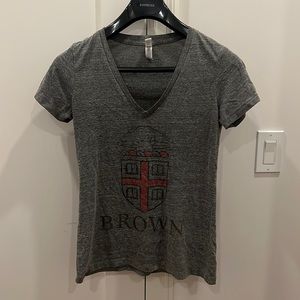 Brown University Women’s Large Grey V-neck shirt